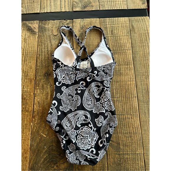 Speedo size 10 one piece - Picture 3 of 5